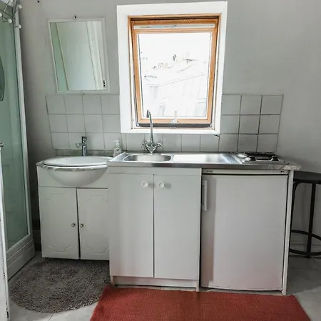Apartment Two-rooms Apt Near Sacre-coeur *