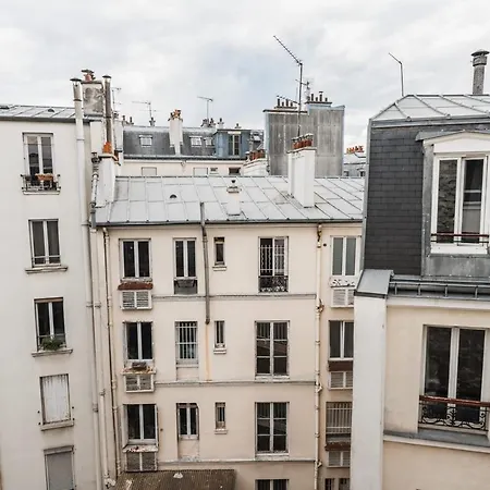 Apartment Two-rooms Apt Near Sacre-coeur